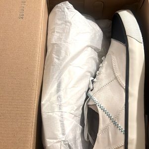 Brand new never worn Sperry Captain’s CVO